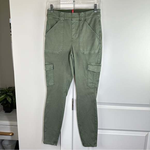 SPANX Stretch Twill Cargo Pants Olive Green Size Large Classic Cargo Neutral - Picture 2 of 8